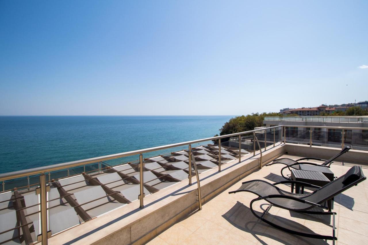 Penthouse At White Cliffs Apartment เบียลา ภายนอก รูปภาพ