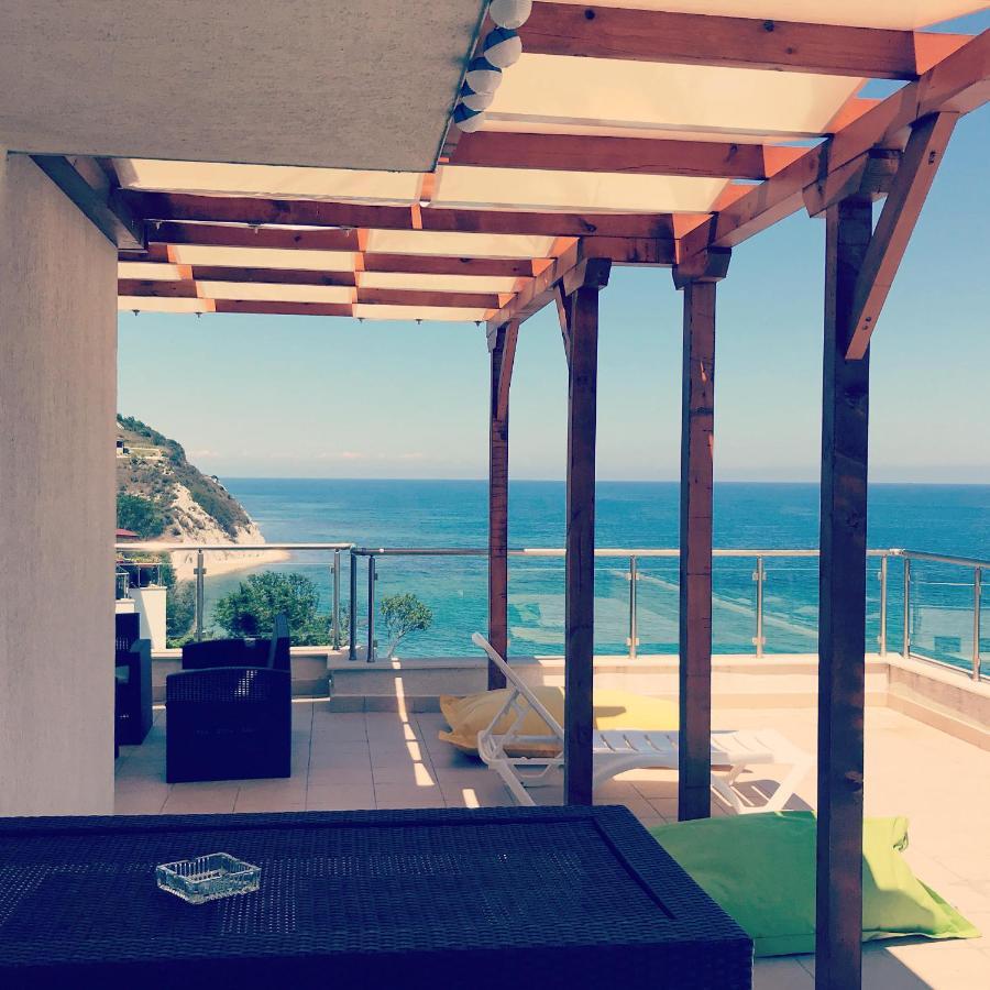 Penthouse At White Cliffs Apartment เบียลา ภายนอก รูปภาพ