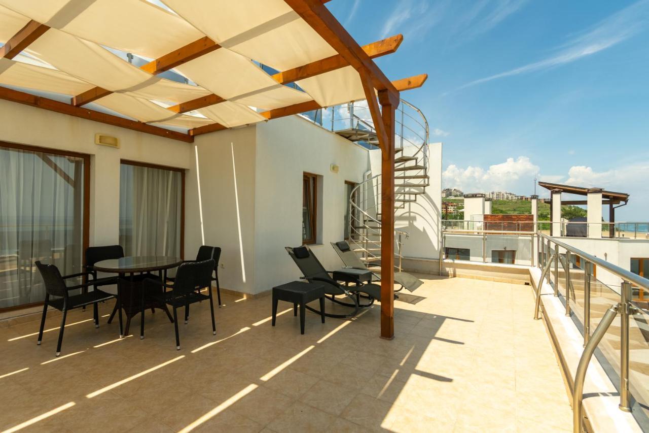 Penthouse At White Cliffs Apartment เบียลา ภายนอก รูปภาพ