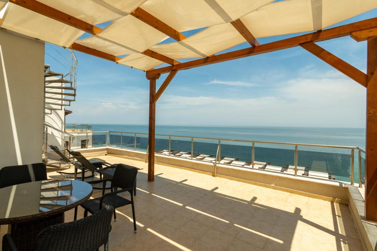 Penthouse At White Cliffs Apartment เบียลา ภายนอก รูปภาพ