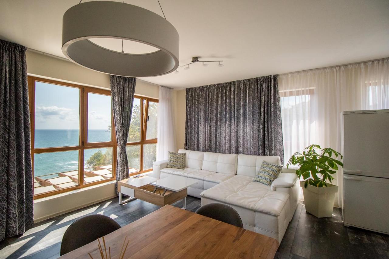 Penthouse At White Cliffs Apartment เบียลา ภายนอก รูปภาพ